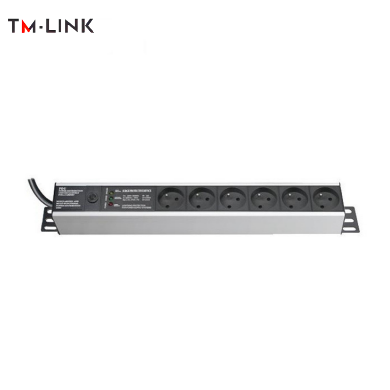 French type 1 U 6 sockets 16A with switch